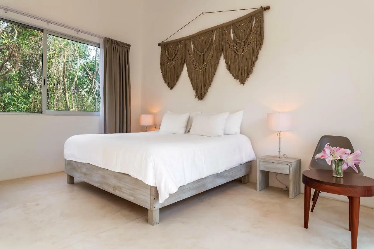 Hotel Villa Flor De Mayo Tulum